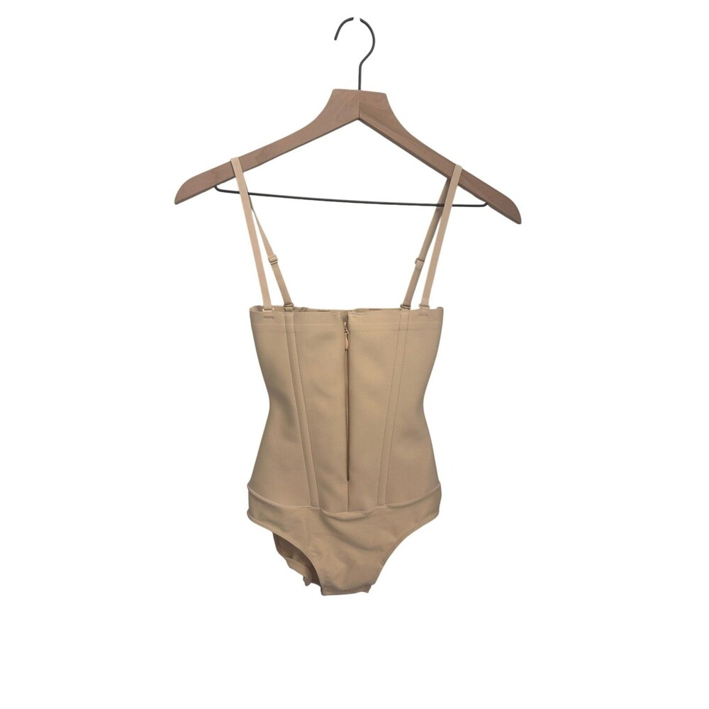 SKIMS BODY CS WAIST CINCHER BUTT LIFTING BRIEF Medium Sand New